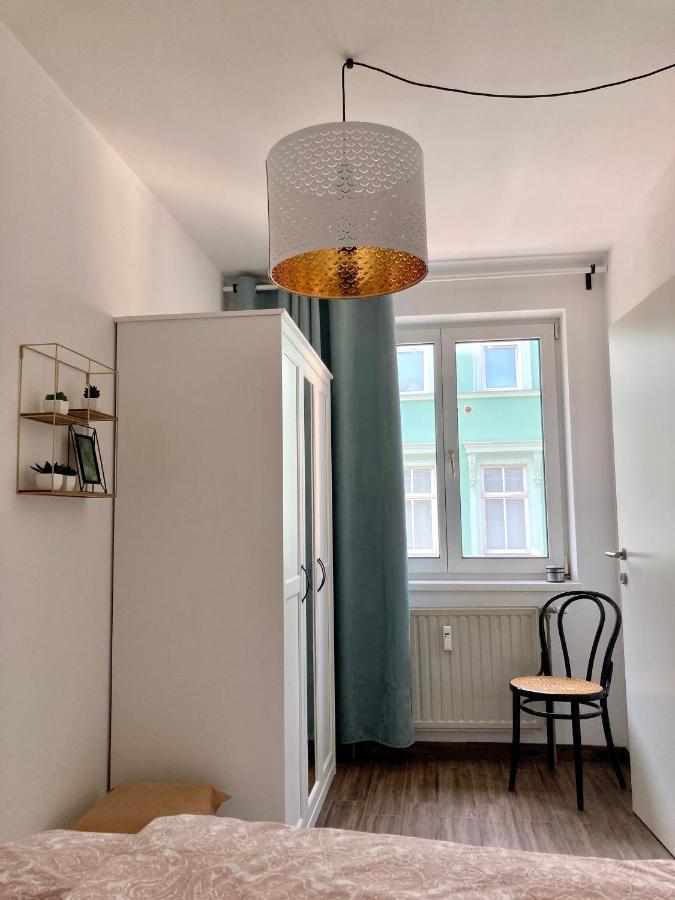 Apartment For 2 In Margareten Viena Exterior foto